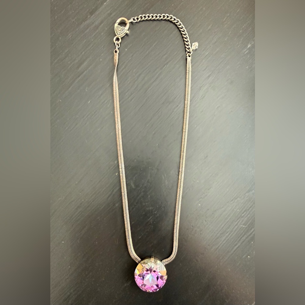 Stunning Crystal Pendant & Snake Chain Necklace
